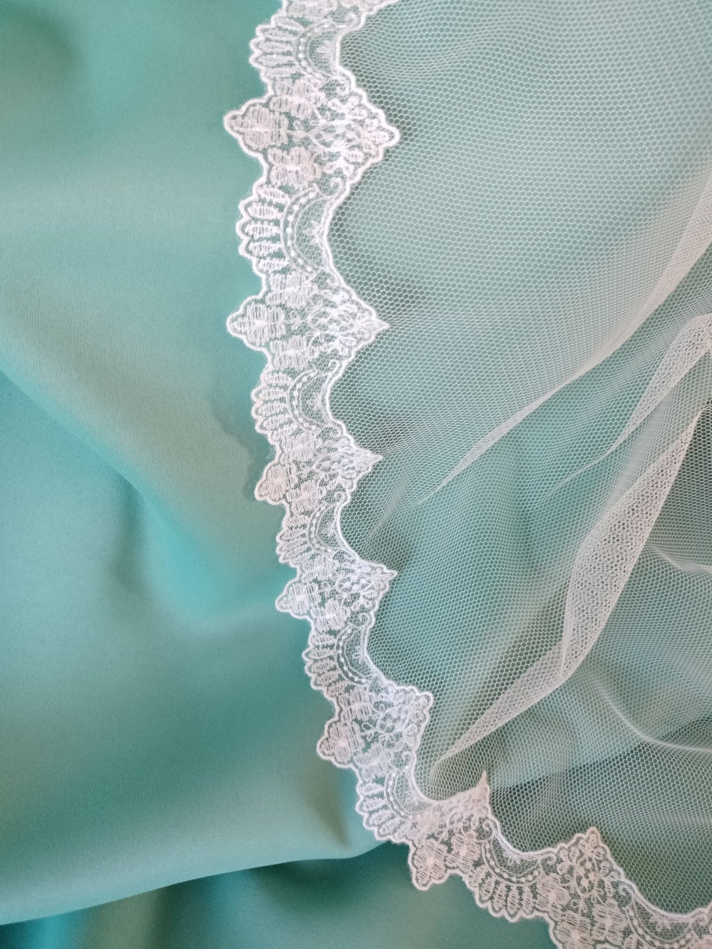 Velo de novia tul sedoso Mod. 15-132