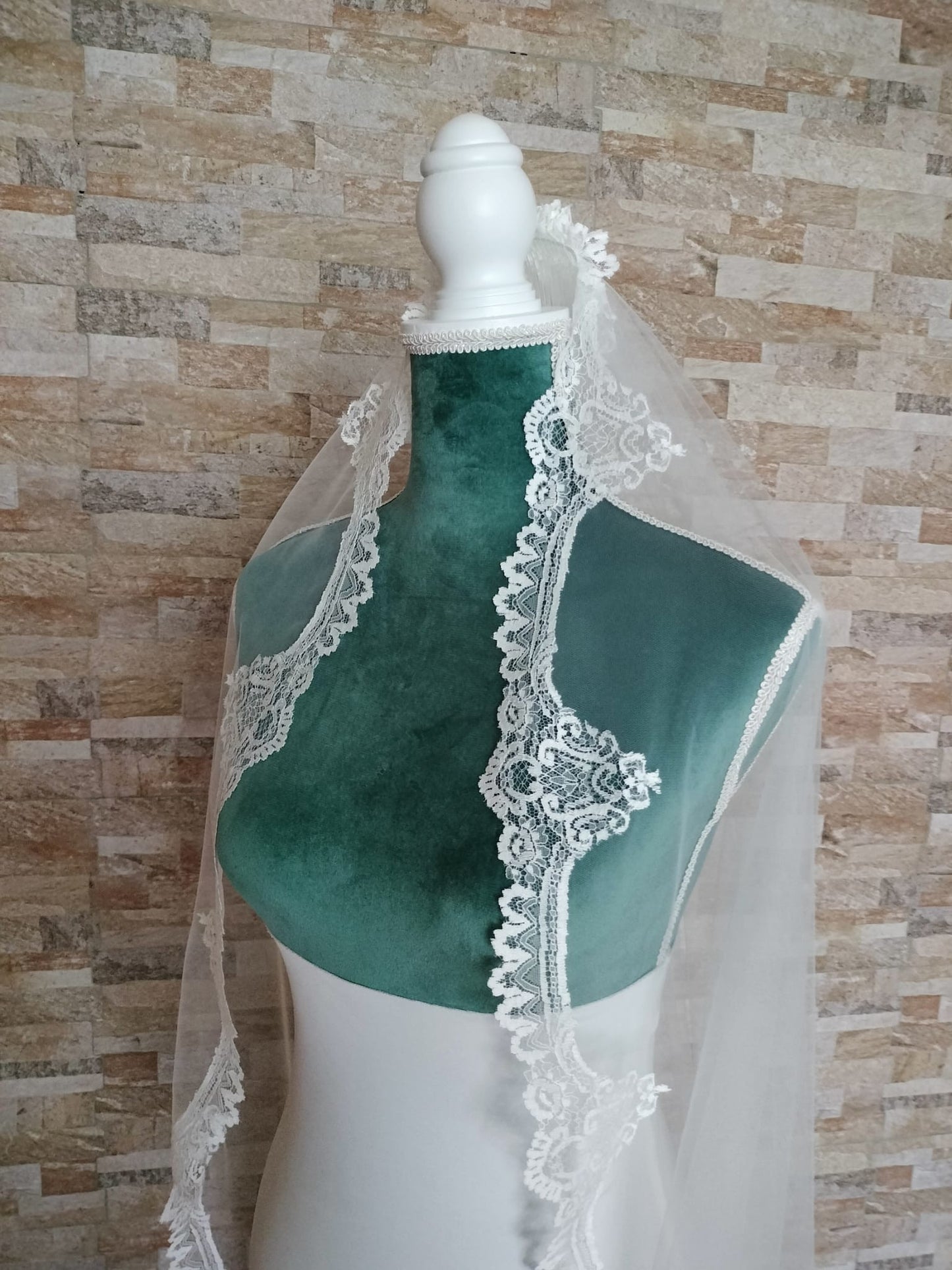 Velo de novia amantillado 7019