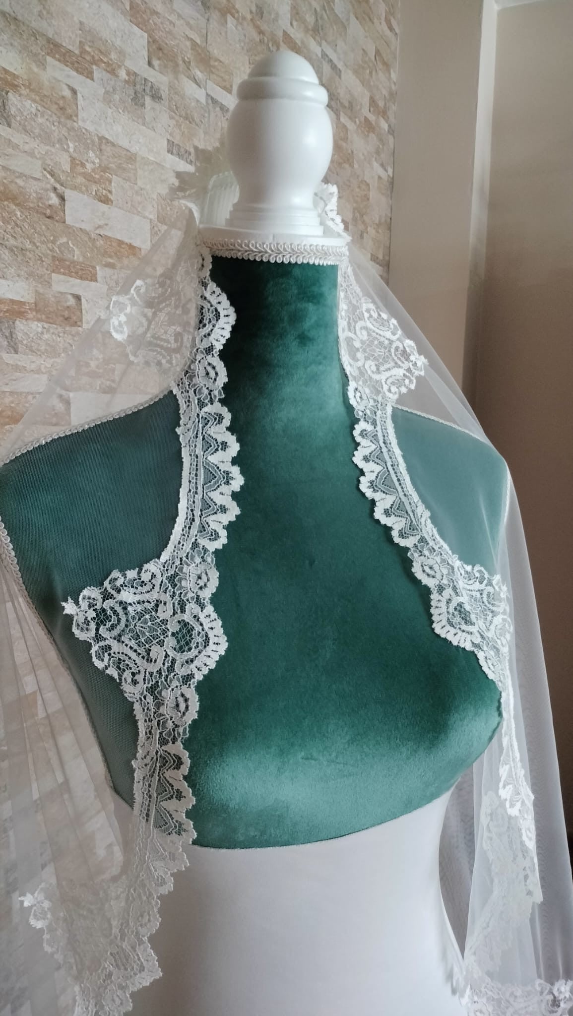 Velo de novia amantillado 7019