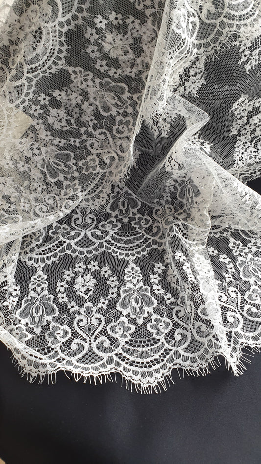 Mantilla de novia Plumeti