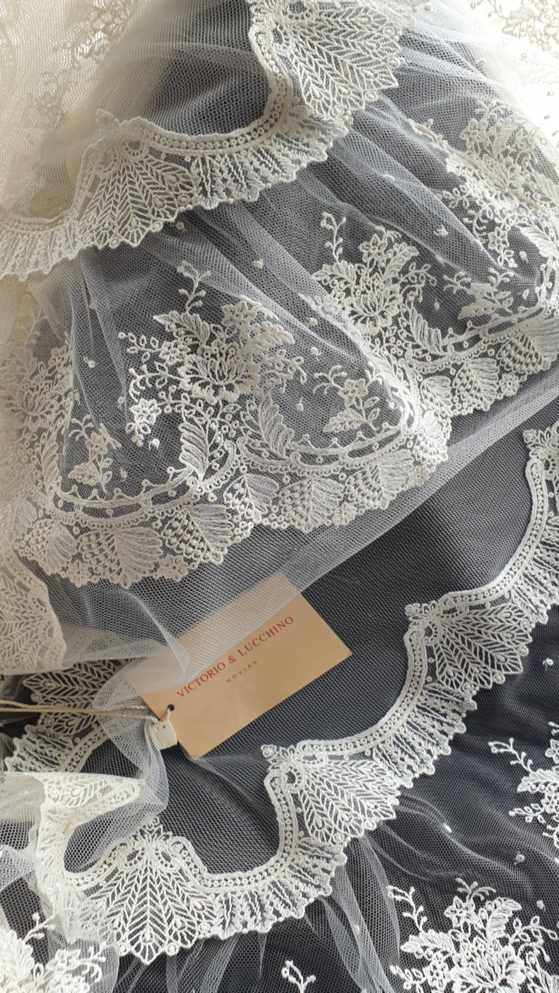 Velo de novia amantillado Goyesco