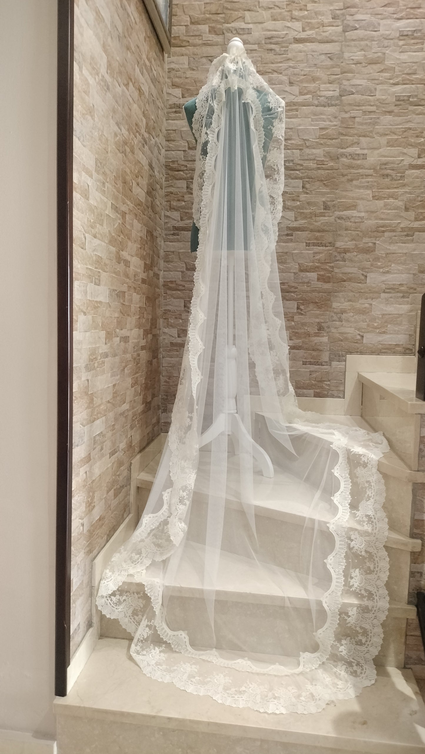 Velo de novia amantillado Goyesco